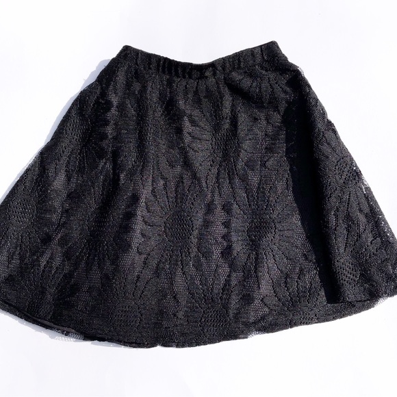 PacSun Black Floral Laced High Waist Skater Skirt - Picture 2 of 3
